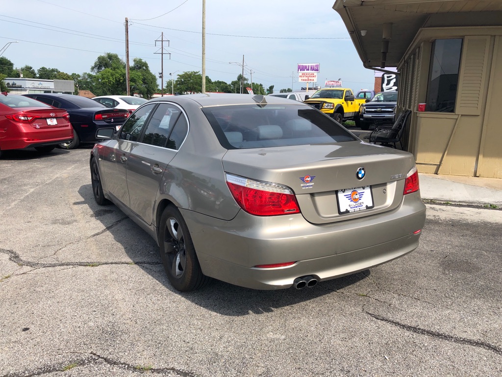 BMW 528 2008 BMW 528 WBANU53528CT06803