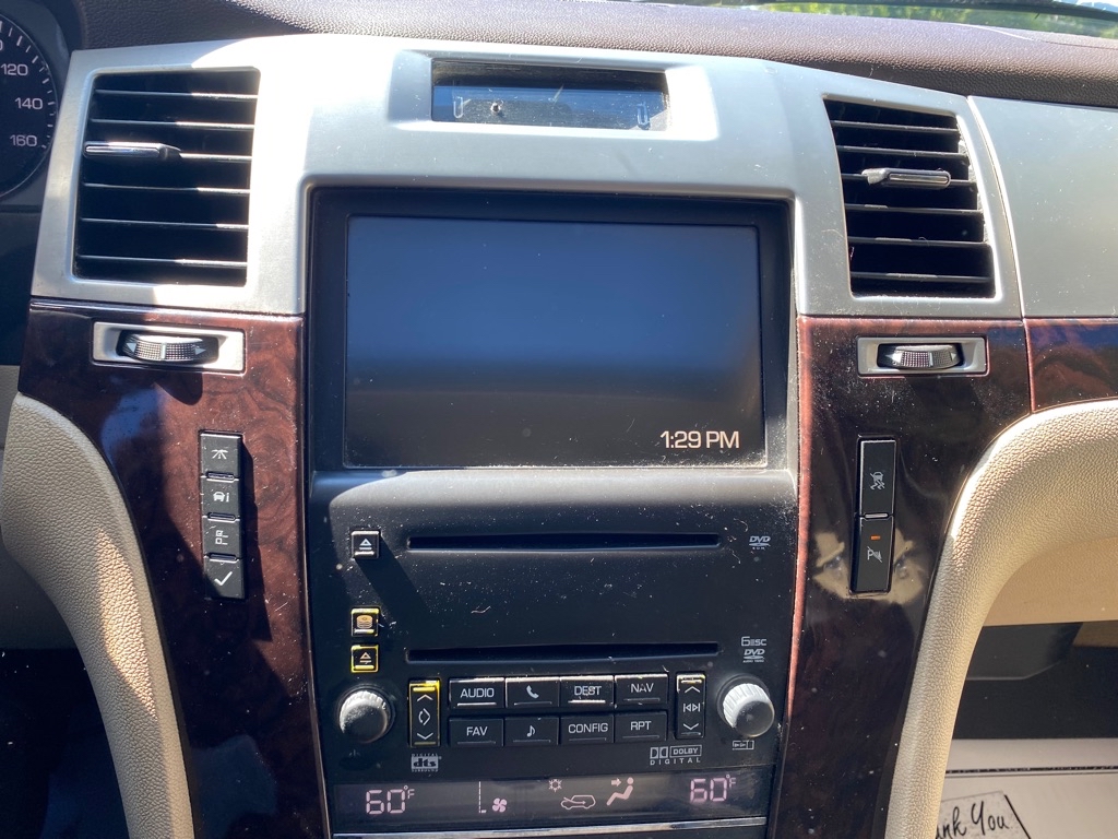 Photo 17 of this CADILLAC ESCALADE