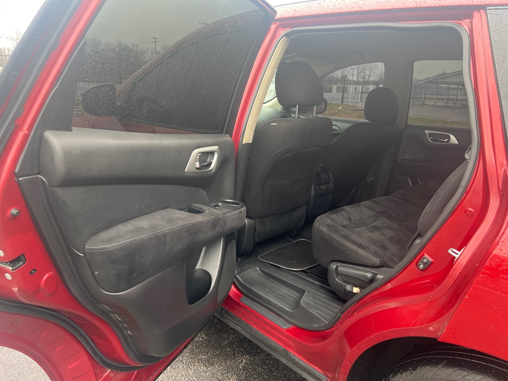 Photo 14 of this NISSAN PATHFINDER