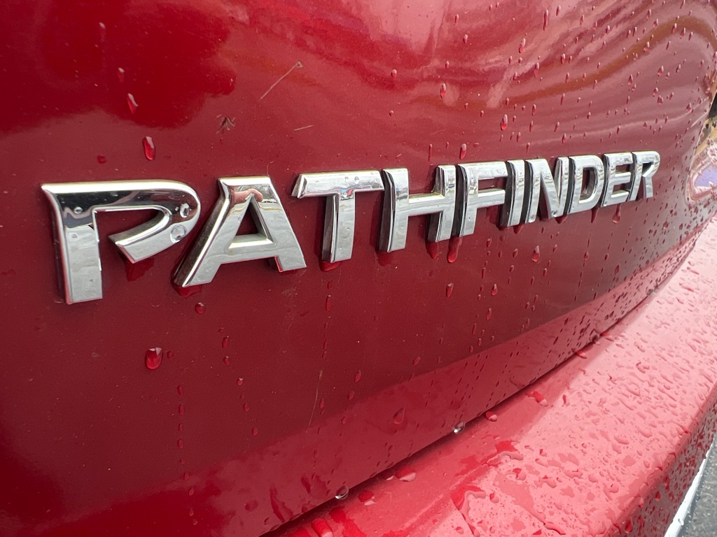 Photo 22 of this NISSAN PATHFINDER