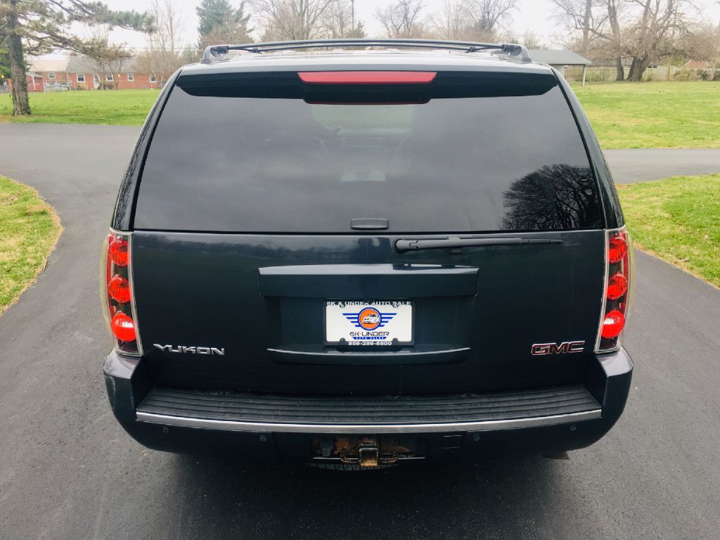 Photo 5 of this GMC YUKON