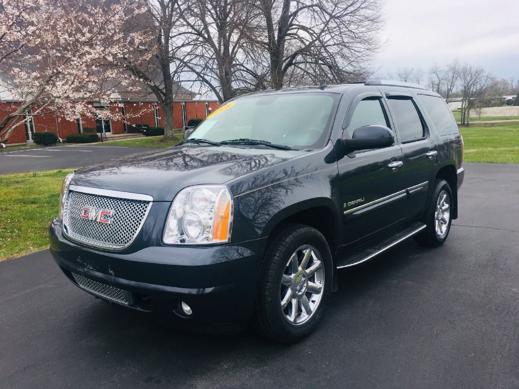 Photo 3 of this GMC YUKON