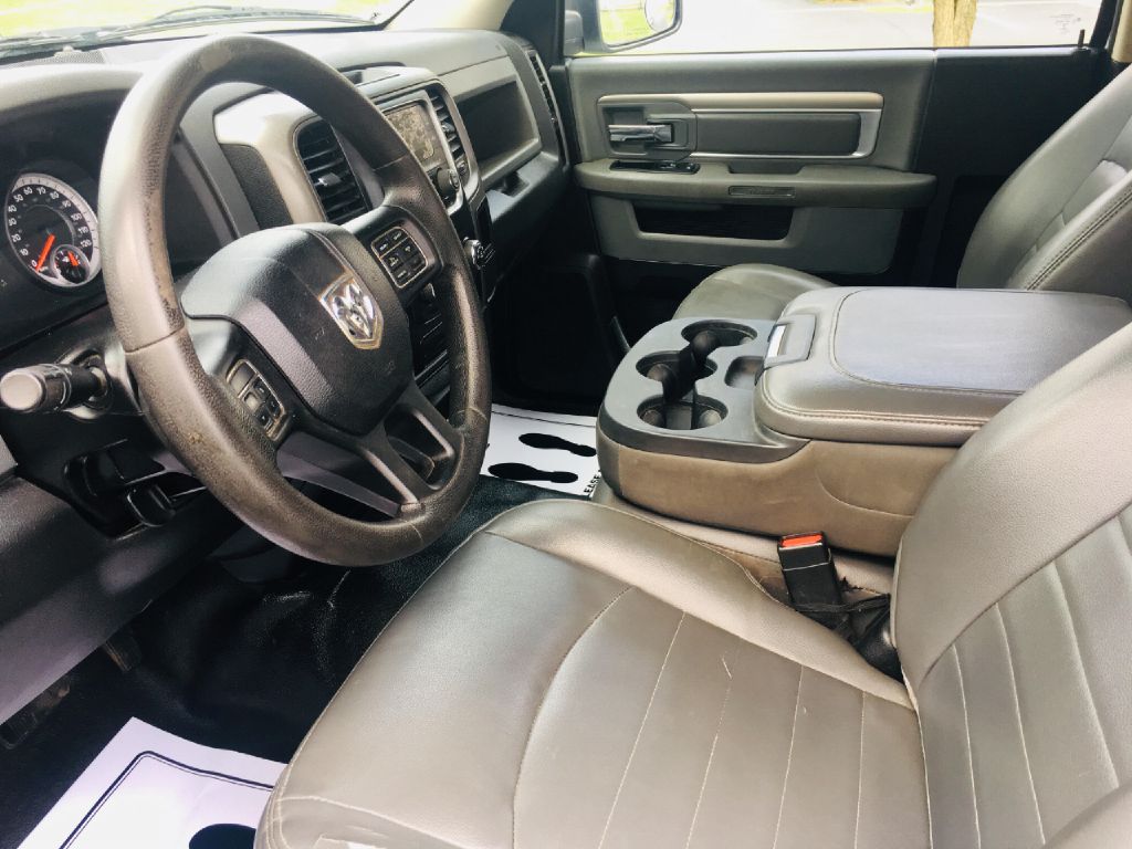Photo 15 of this RAM 1500