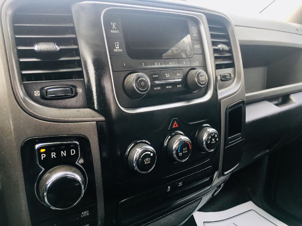 Photo 21 of this RAM 1500