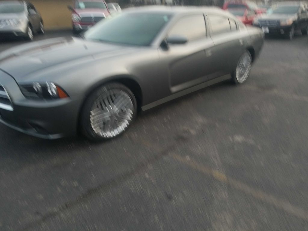 Photo 3 of this DODGE CHARGER