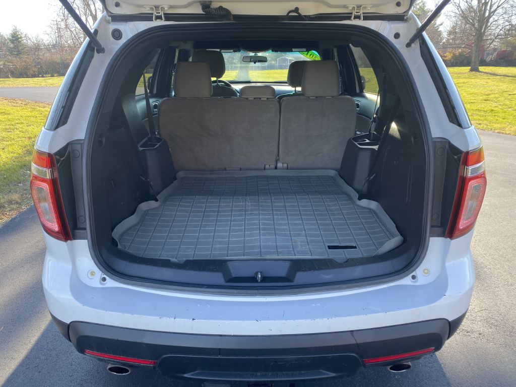 Photo 26 of this FORD EXPLORER