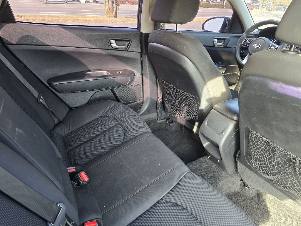 Photo 10 of this KIA OPTIMA