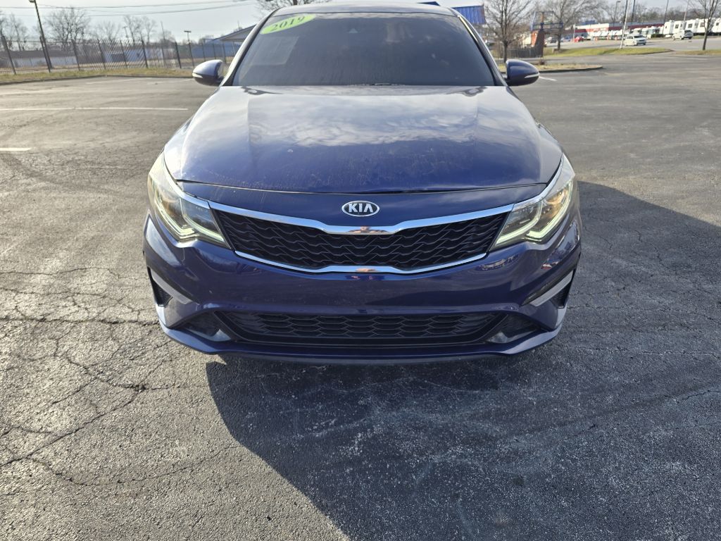 Photo 2 of this KIA OPTIMA