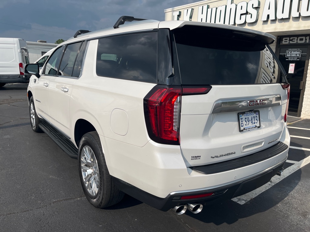 Photo 8 of this GMC YUKON XL