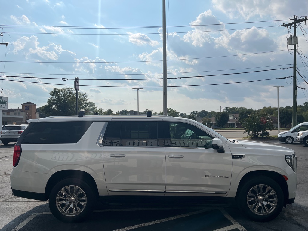Photo 5 of this GMC YUKON XL