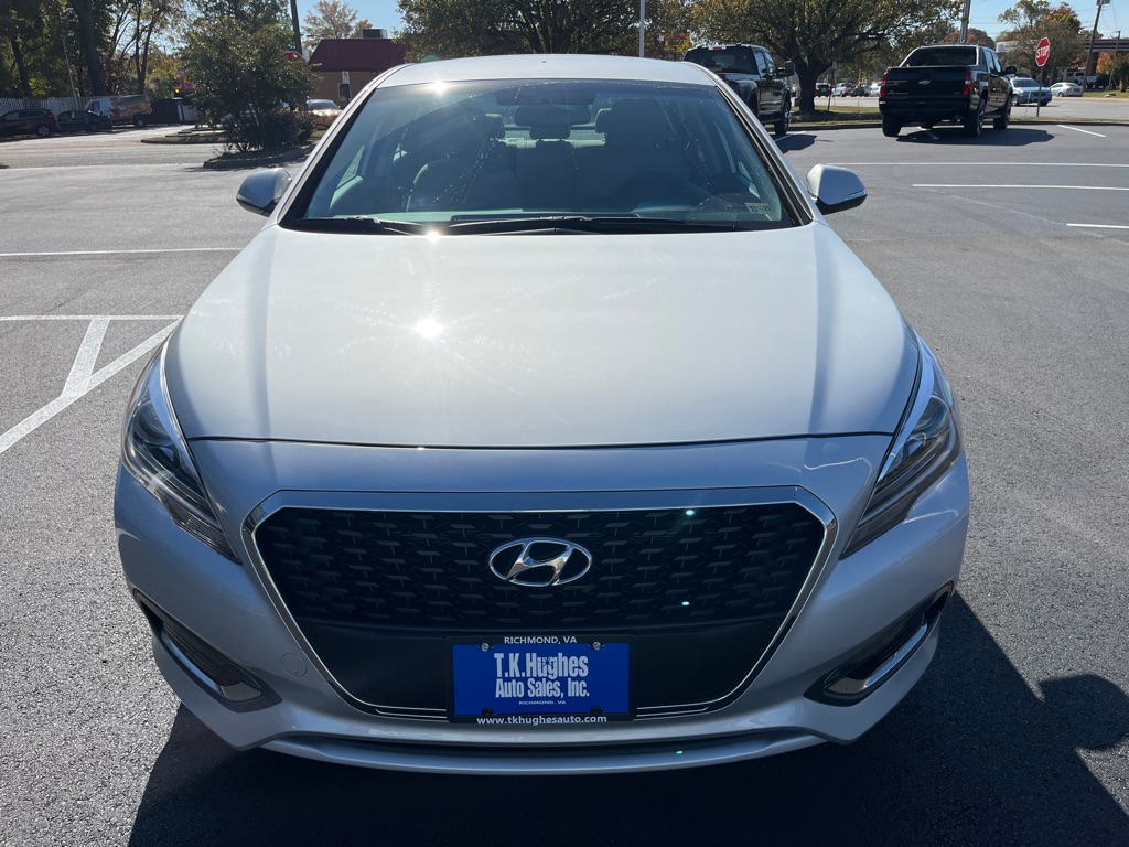 Photo 3 of this HYUNDAI SONATA