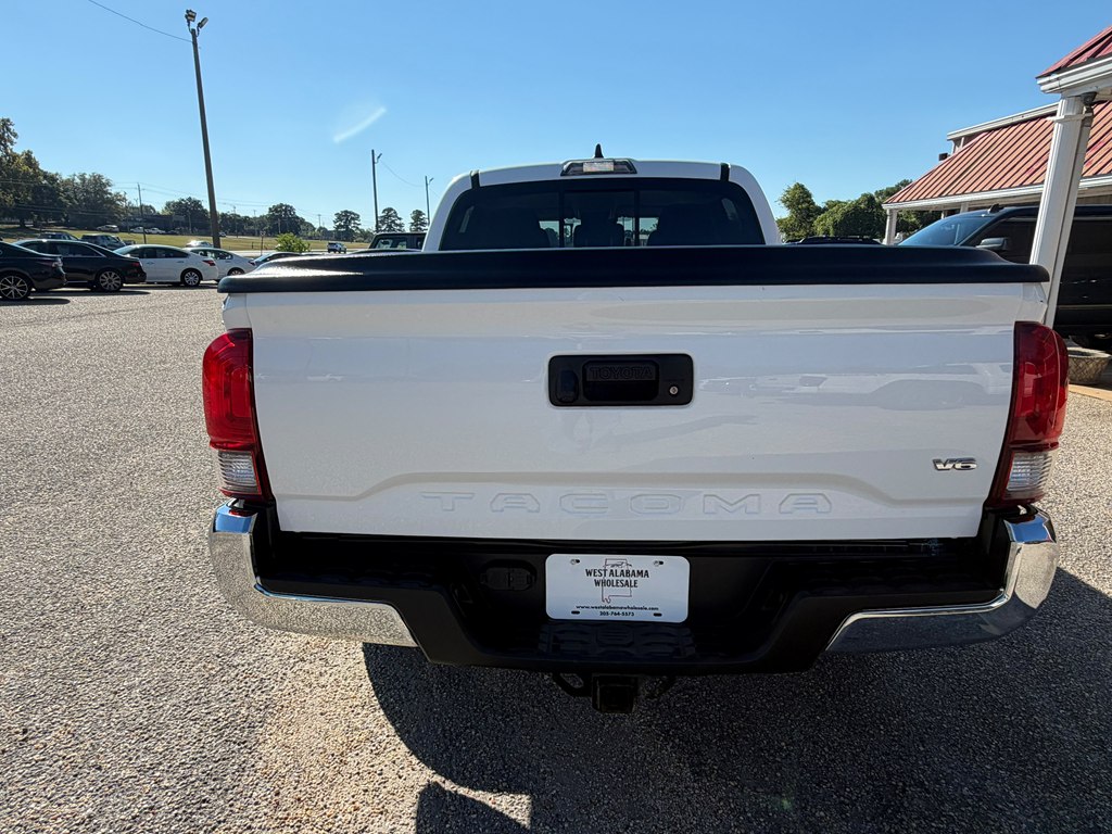 Photo 6 of this TOYOTA TACOMA