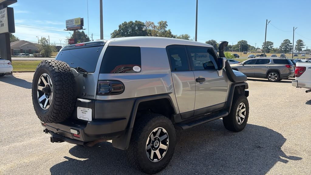 Photo 9 of this TOYOTA FJ CRUISER