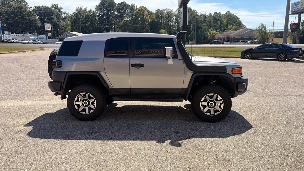 2012 TOYOTA FJ CRUISER