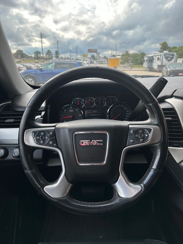 Photo 9 of this GMC YUKON