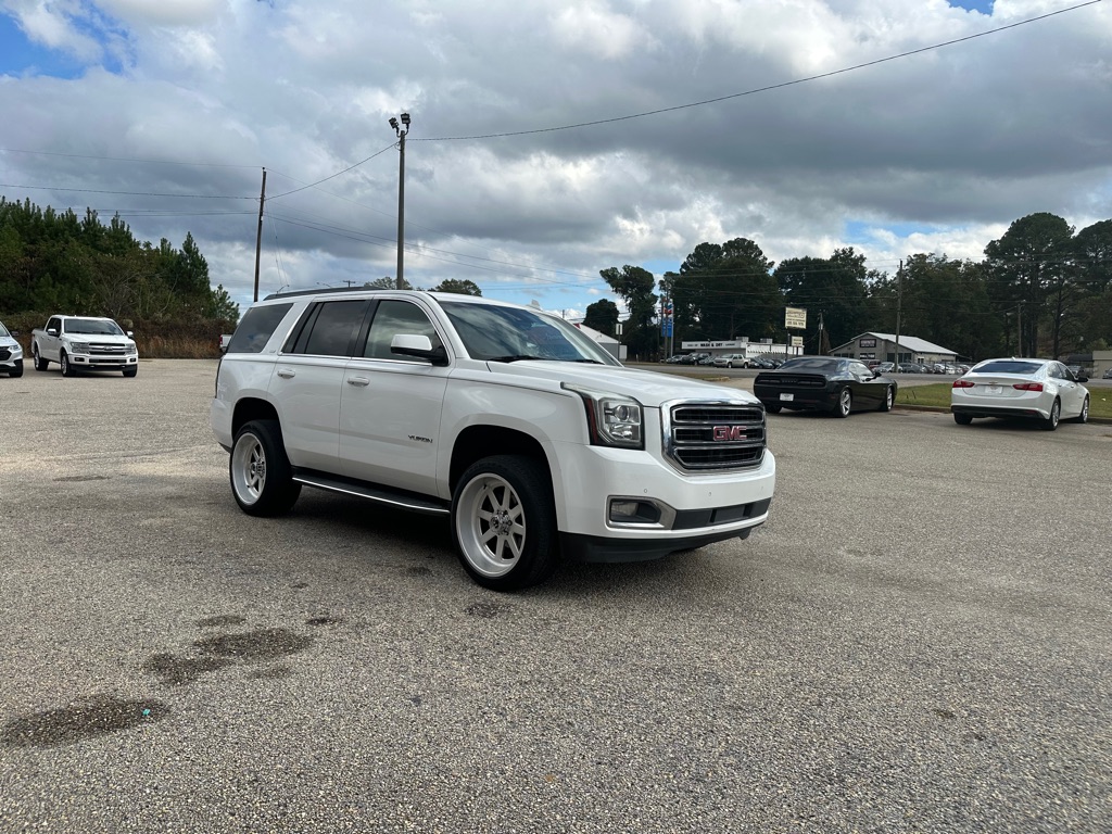 Photo 3 of this GMC YUKON