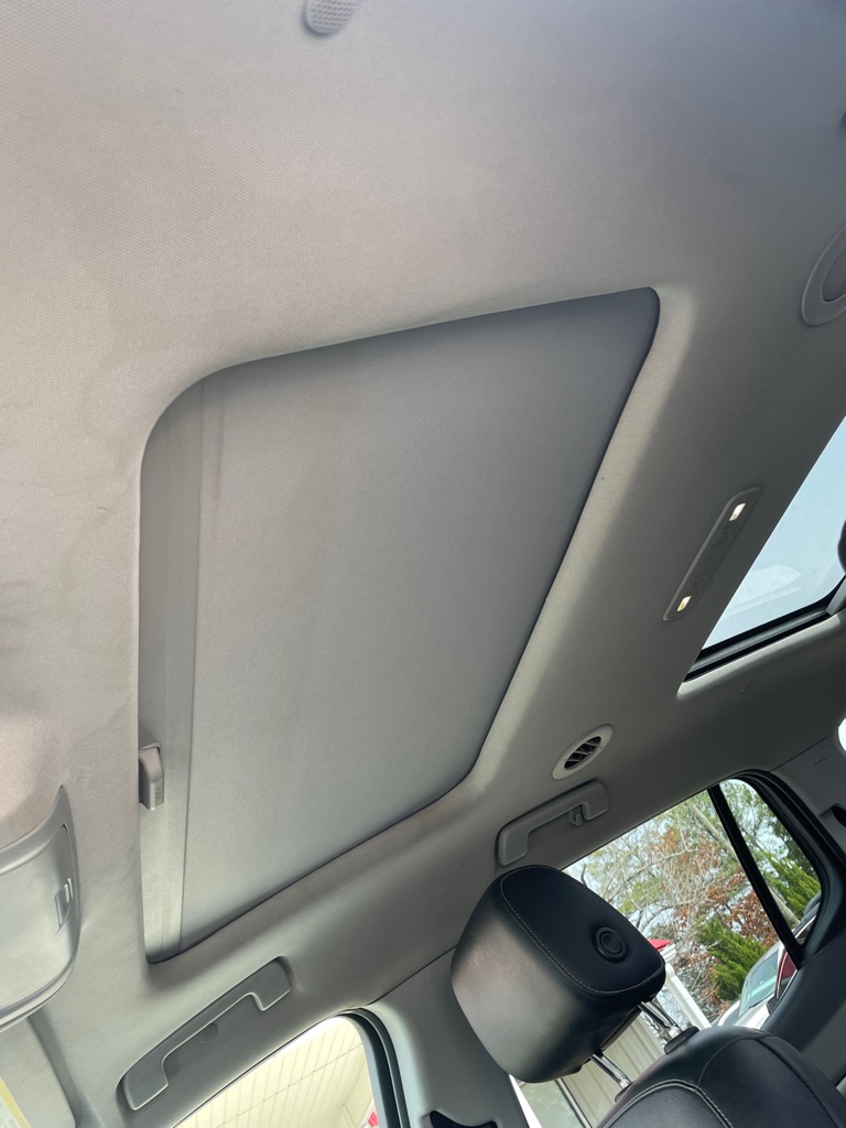 Photo 13 of this GMC ACADIA