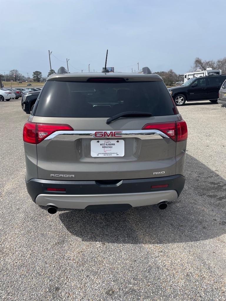 Photo 7 of this GMC ACADIA