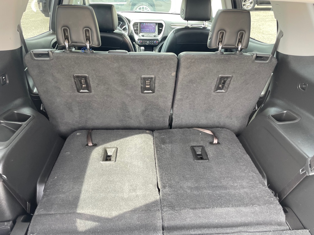 Photo 10 of this GMC ACADIA