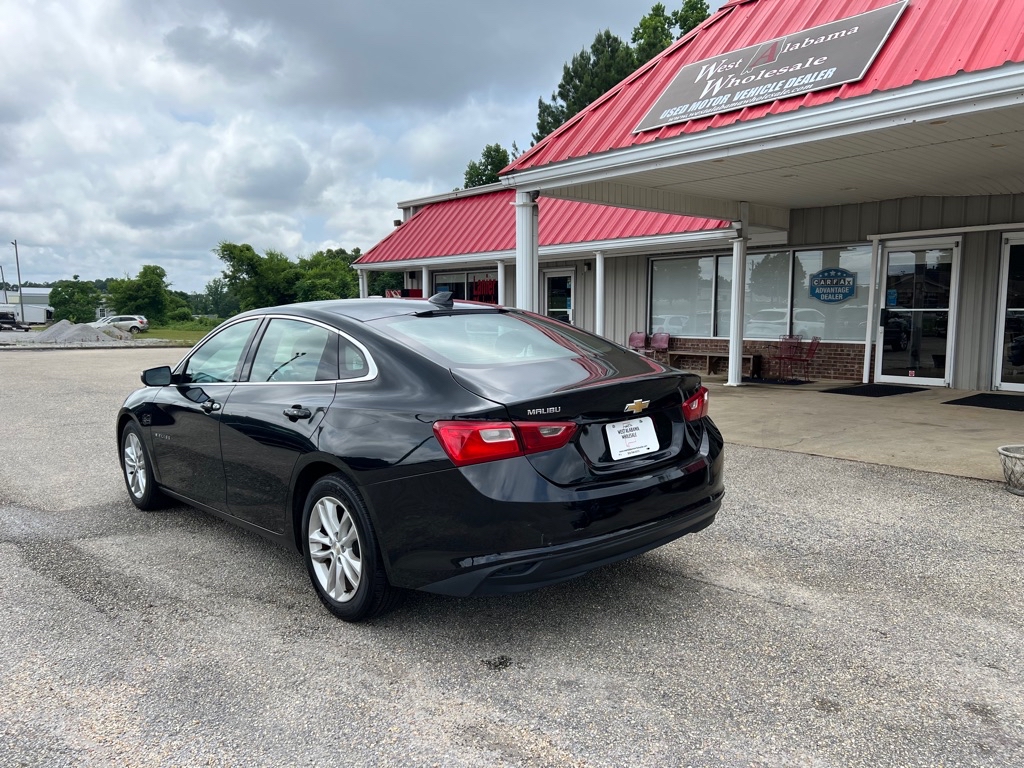 Photo 7 of this CHEVROLET MALIBU