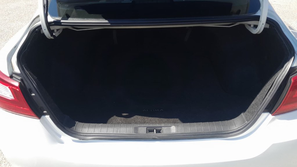 Photo 7 of this NISSAN ALTIMA