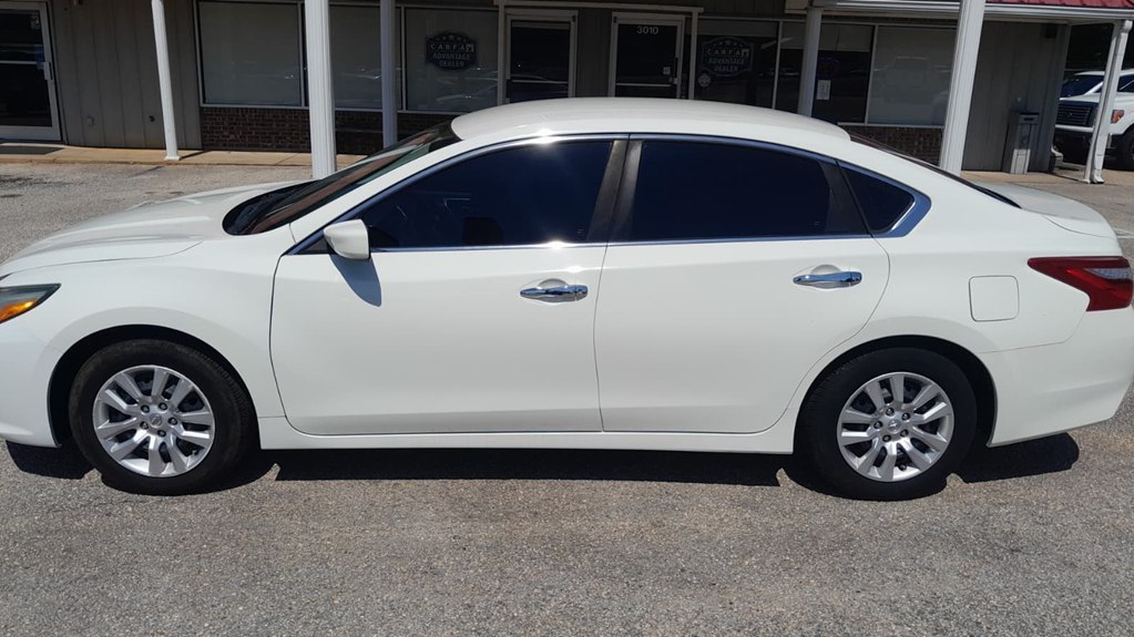 Photo 2 of this NISSAN ALTIMA