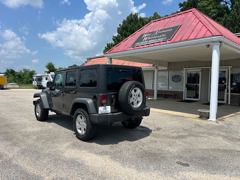 Photo 5 of this JEEP WRANGLER UNLIMI