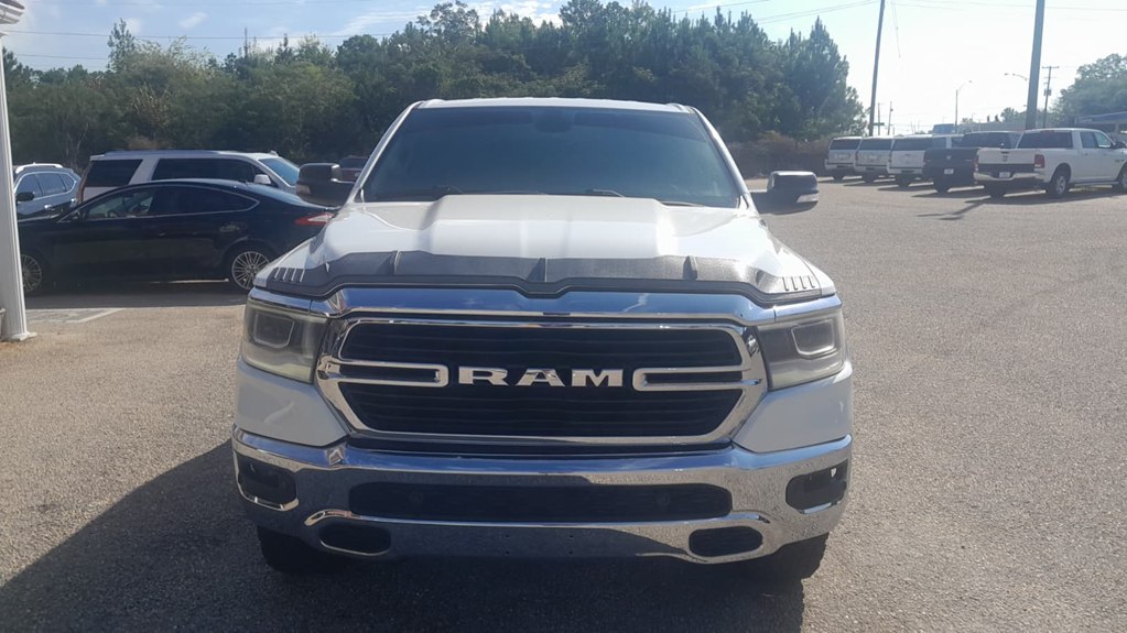 Photo 5 of this RAM 1500