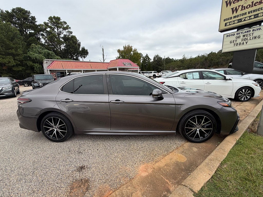 2022 TOYOTA CAMRY