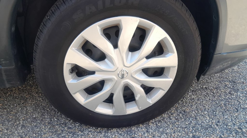 Photo 5 of this NISSAN ROGUE