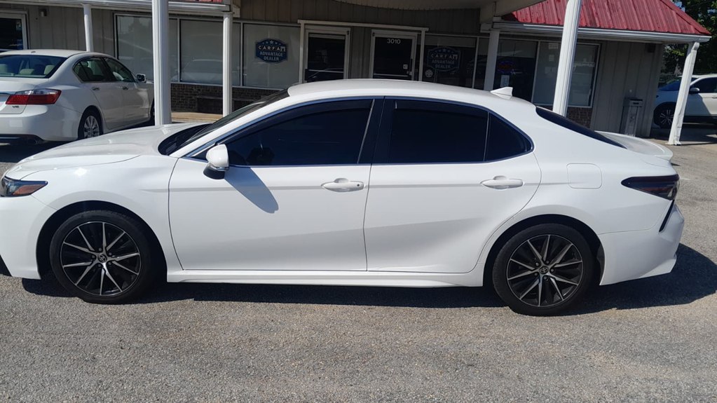 Photo 2 of this TOYOTA CAMRY