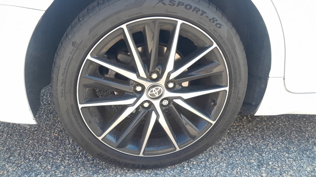 Photo 5 of this TOYOTA CAMRY