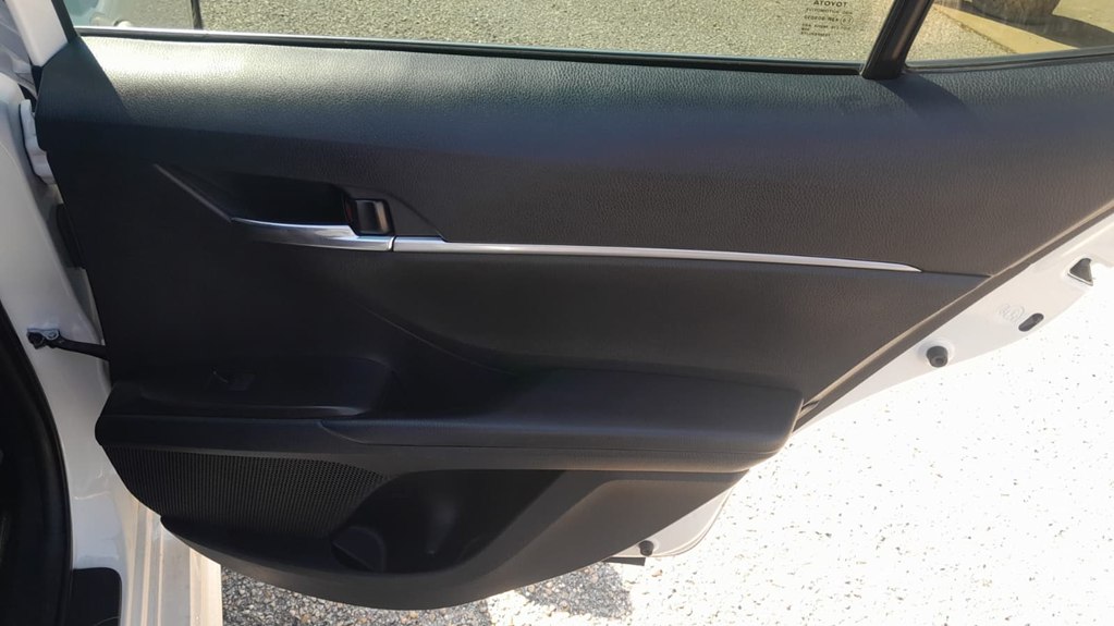 Photo 12 of this TOYOTA CAMRY