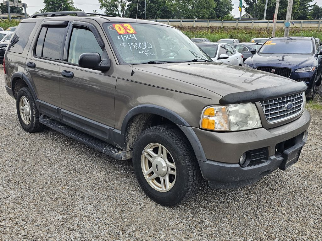 Photo 7 of this FORD EXPLORER