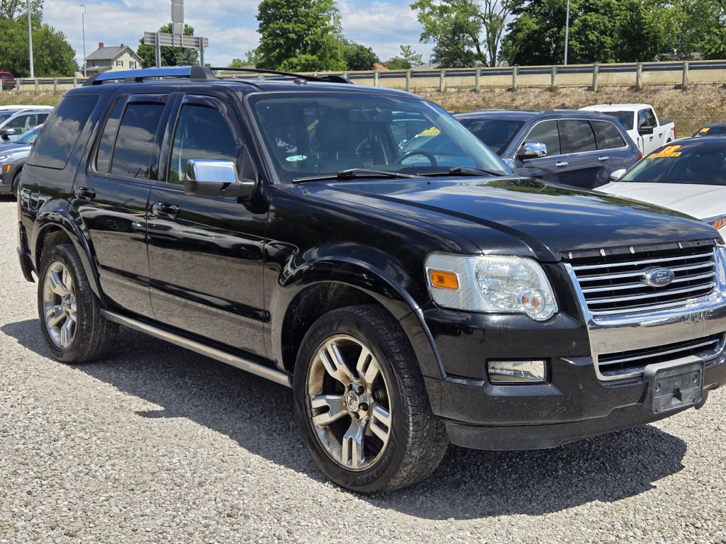 Photo 3 of this FORD EXPLORER