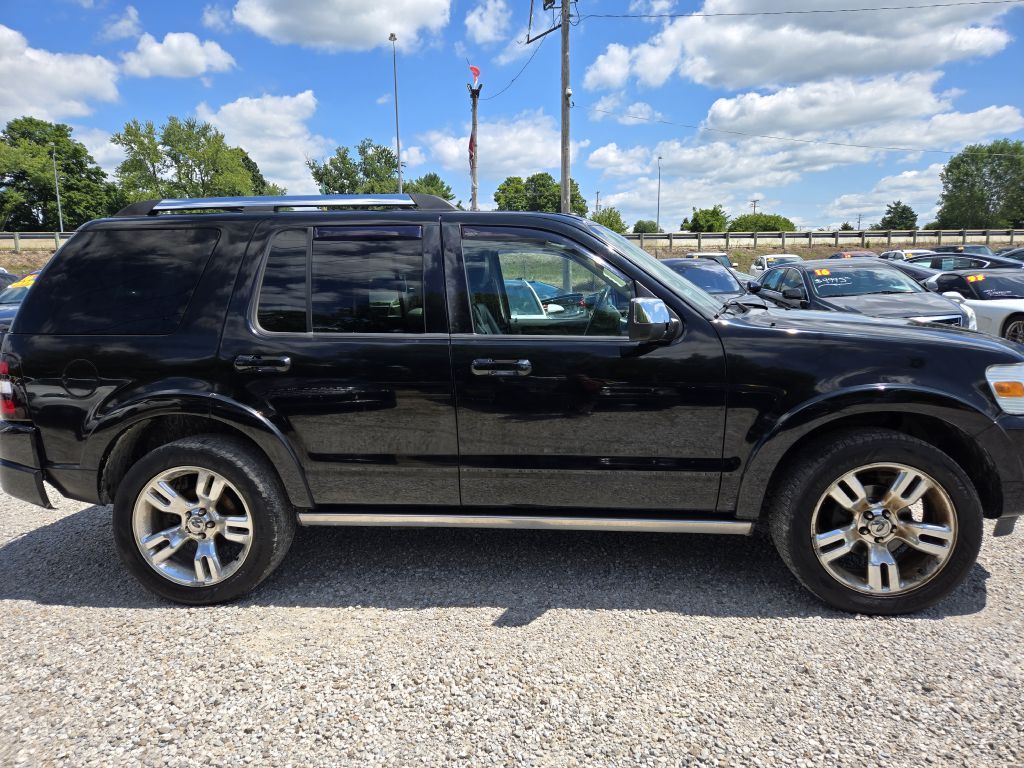 Photo 4 of this FORD EXPLORER