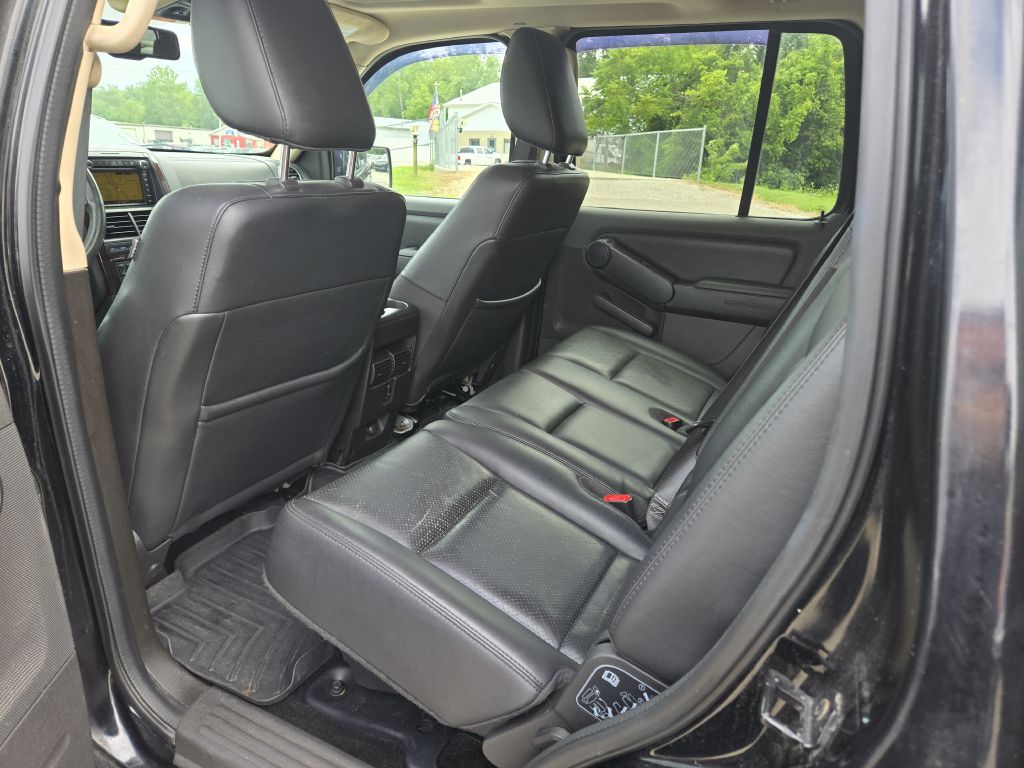 Photo 27 of this FORD EXPLORER