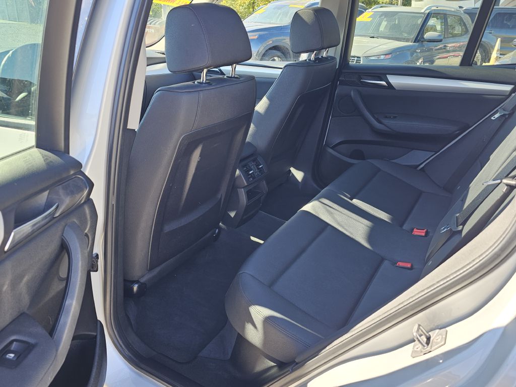 Photo 15 of this BMW X3