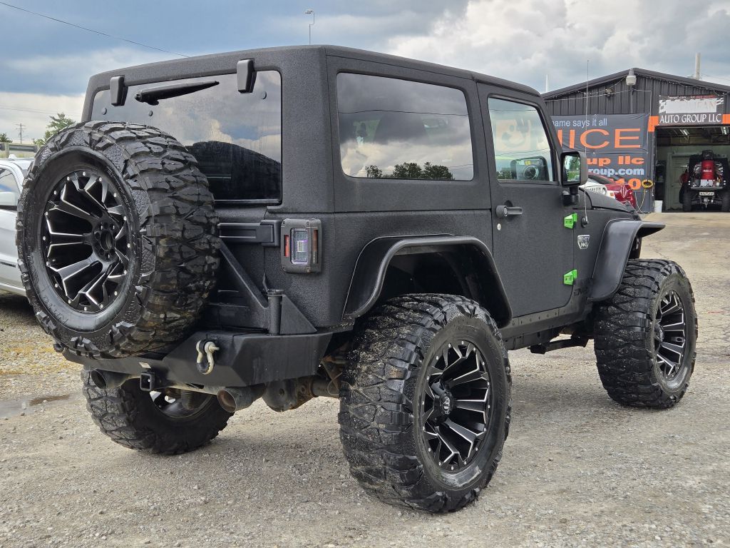 Photo 5 of this JEEP WRANGLER