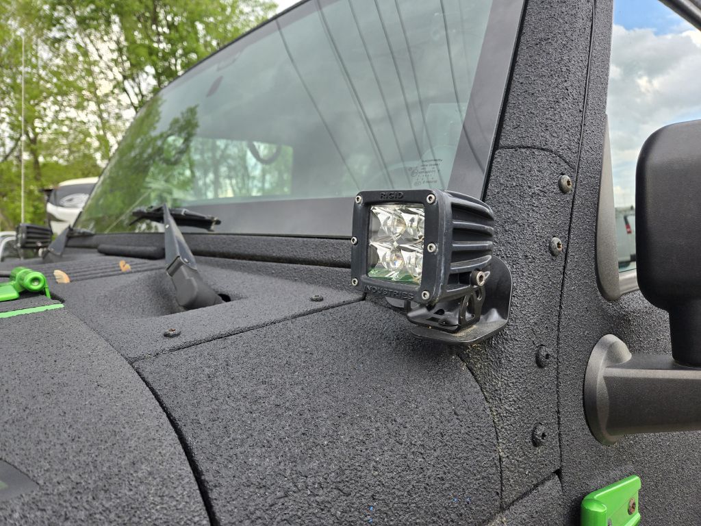 Photo 15 of this JEEP WRANGLER