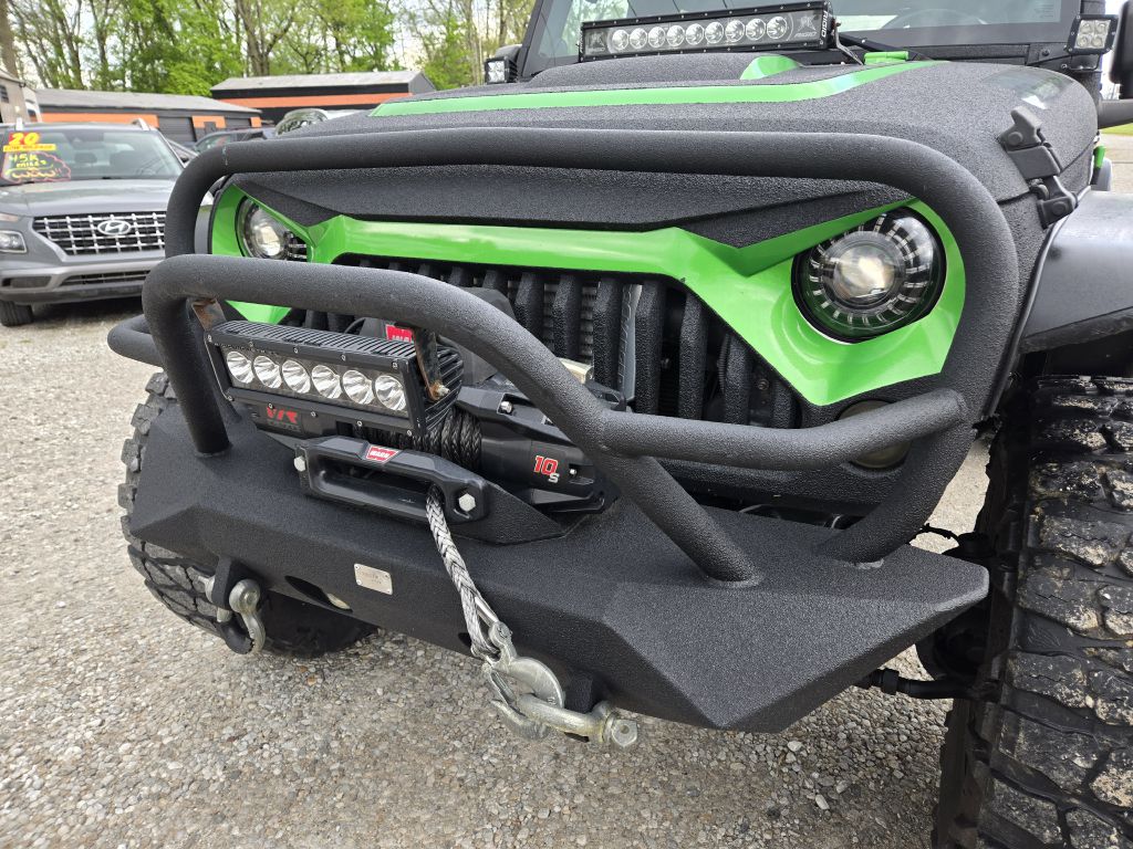 Photo 17 of this JEEP WRANGLER