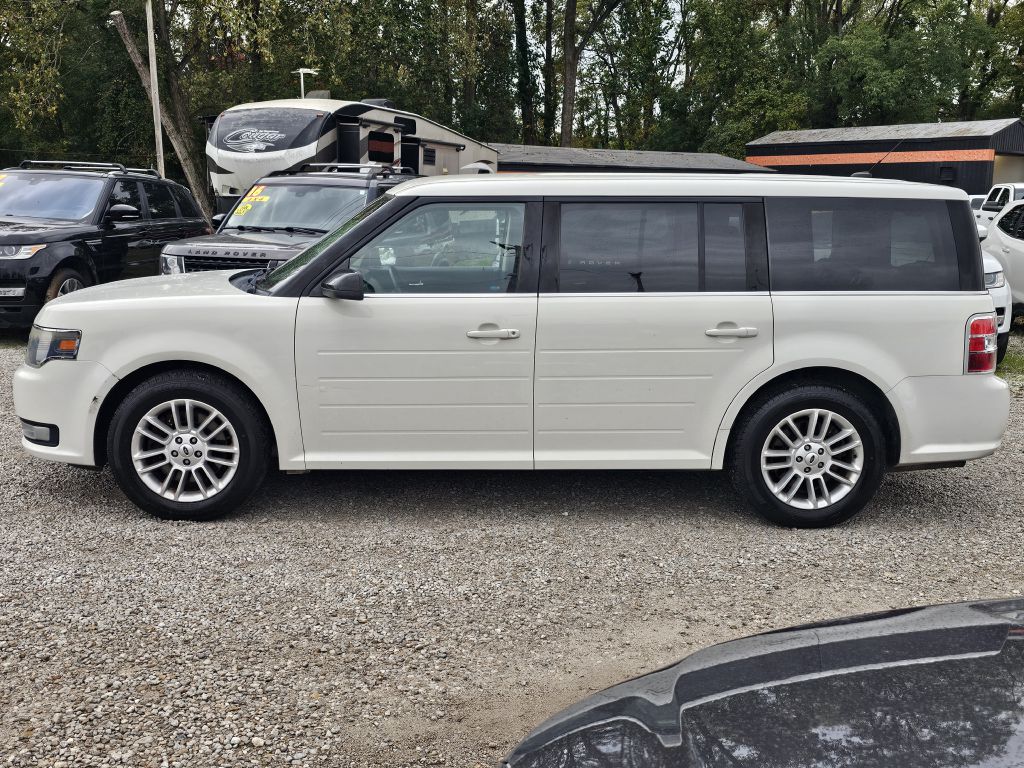 Photo 2 of this FORD FLEX