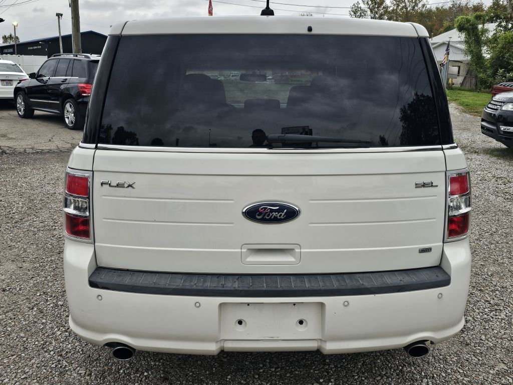 Photo 4 of this FORD FLEX