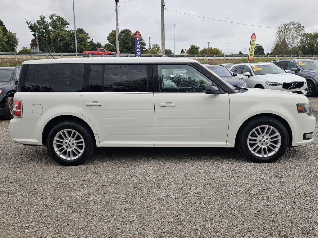 Photo 6 of this FORD FLEX