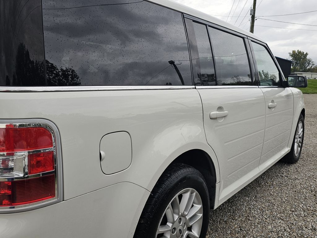 Photo 10 of this FORD FLEX