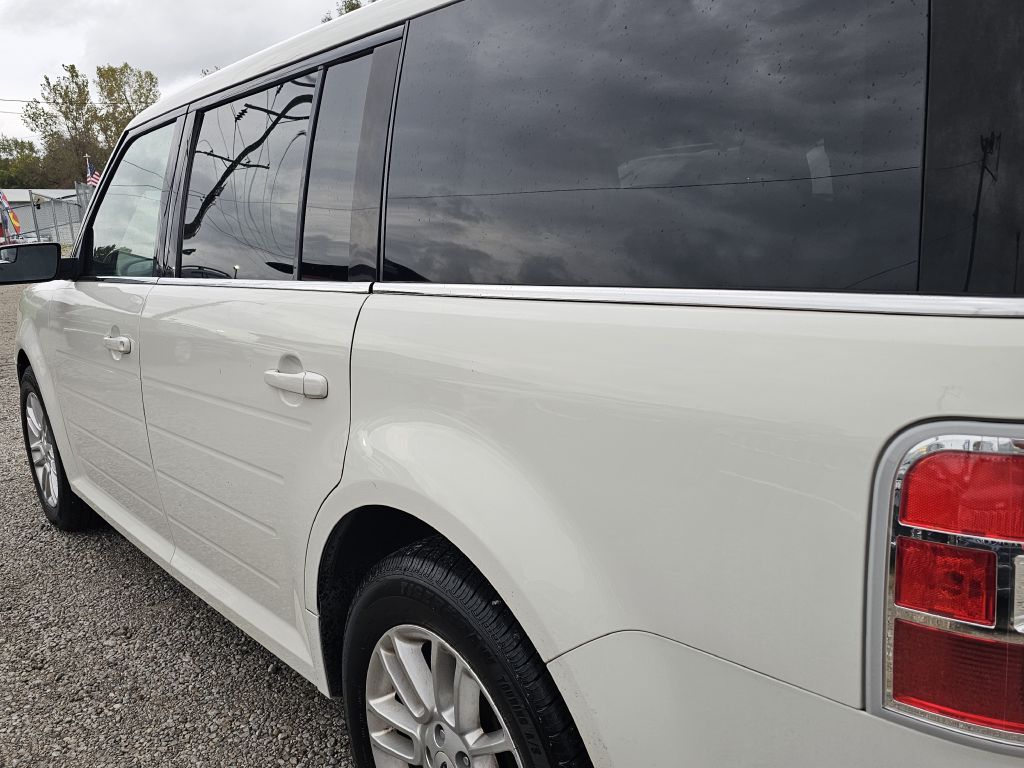 Photo 11 of this FORD FLEX
