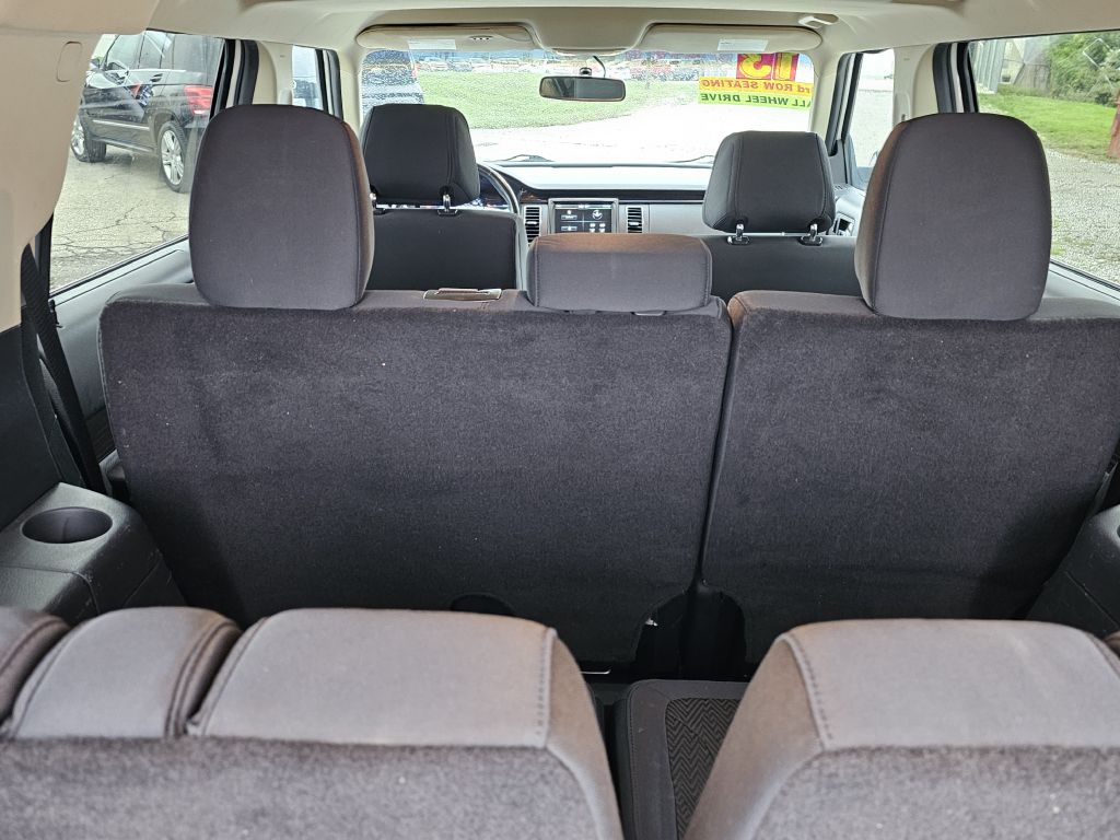 Photo 15 of this FORD FLEX