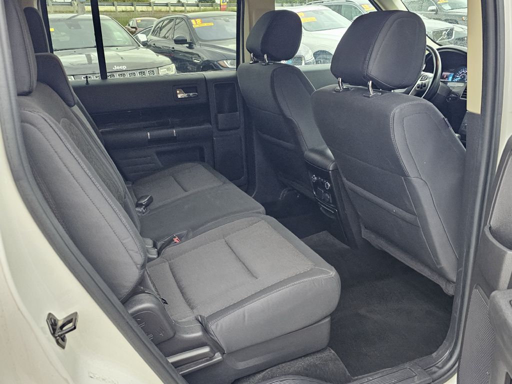 Photo 39 of this FORD FLEX