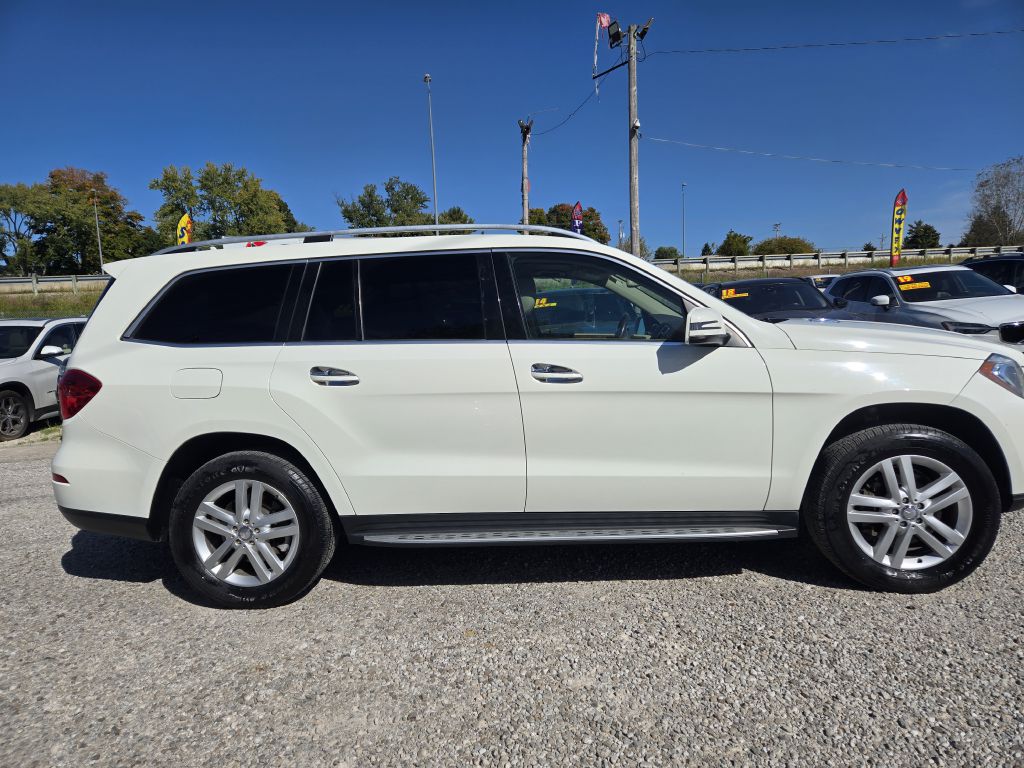 Photo 4 of this MERCEDES-BENZ GL