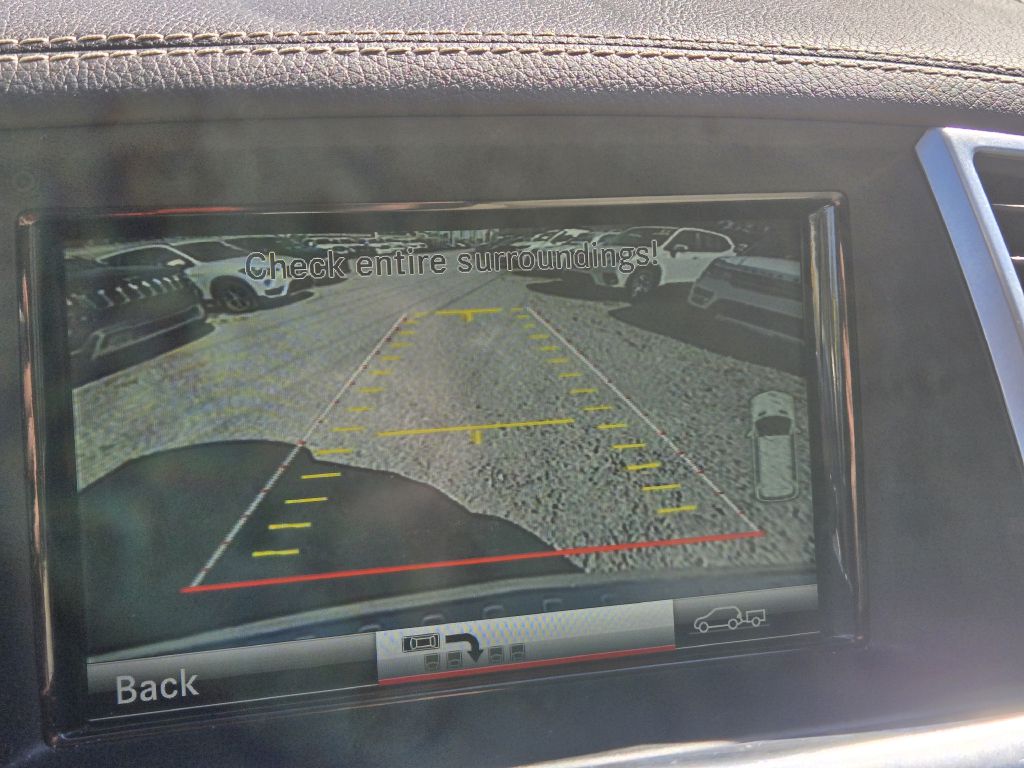 Photo 27 of this MERCEDES-BENZ GL